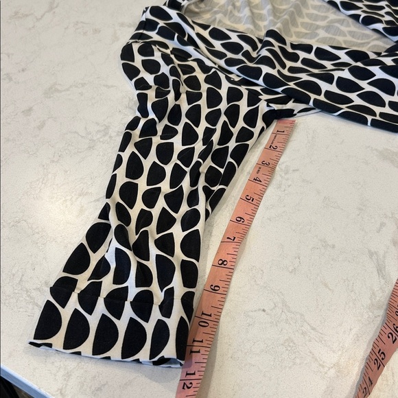 DVF | Black White Wrap Dress New Julian Two Long Sleeve 100% Silk Jersey - Picture 12 of 16